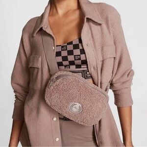 Victoria's Secret Pink COZY FLEECE BELT BAG NWOT
